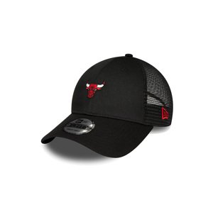 New Era Chicago Bulls Home Field Black 9FORTY A-Frame Trucker Cap